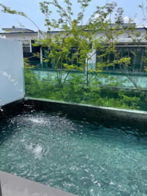 Luxury, Affordable and Spacious Private Villa with Swimming Pool & Jacuzzi for 20 plus ppl Cyberjaya